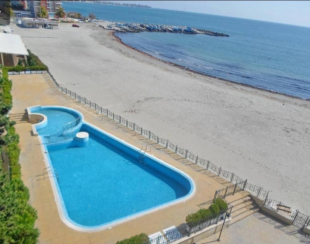 Феста Поморие Първа Линия Exterior foto